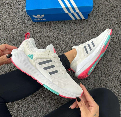 ADIDAS ULTRABOOST DAMA