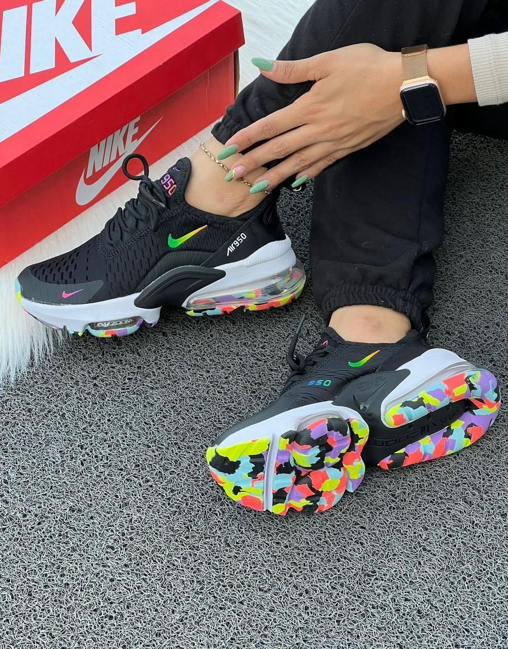 NIKE AIR 950