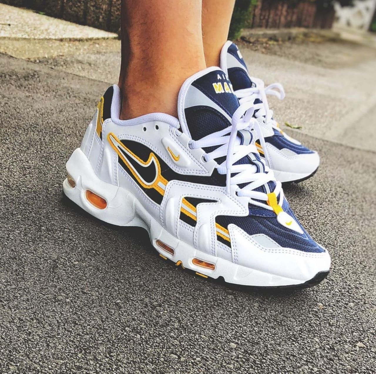 NIKE AIR MAXX 96