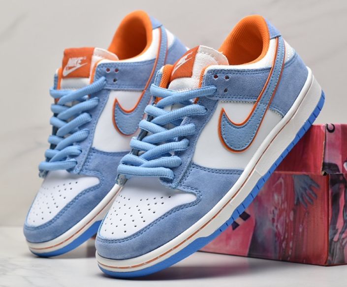 NIKE SB OTOMO KATSUHIROUNIVERSITY BLUE